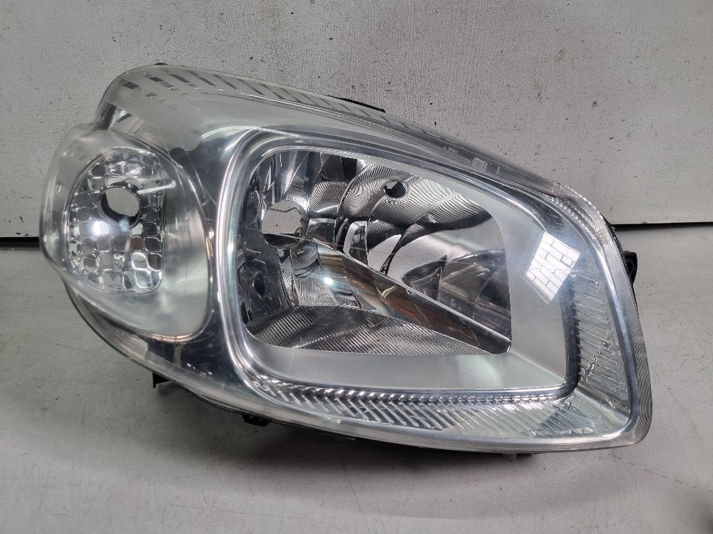 Farol Direito Fiat Uno Vivace 2010/2015 Recuperado 1