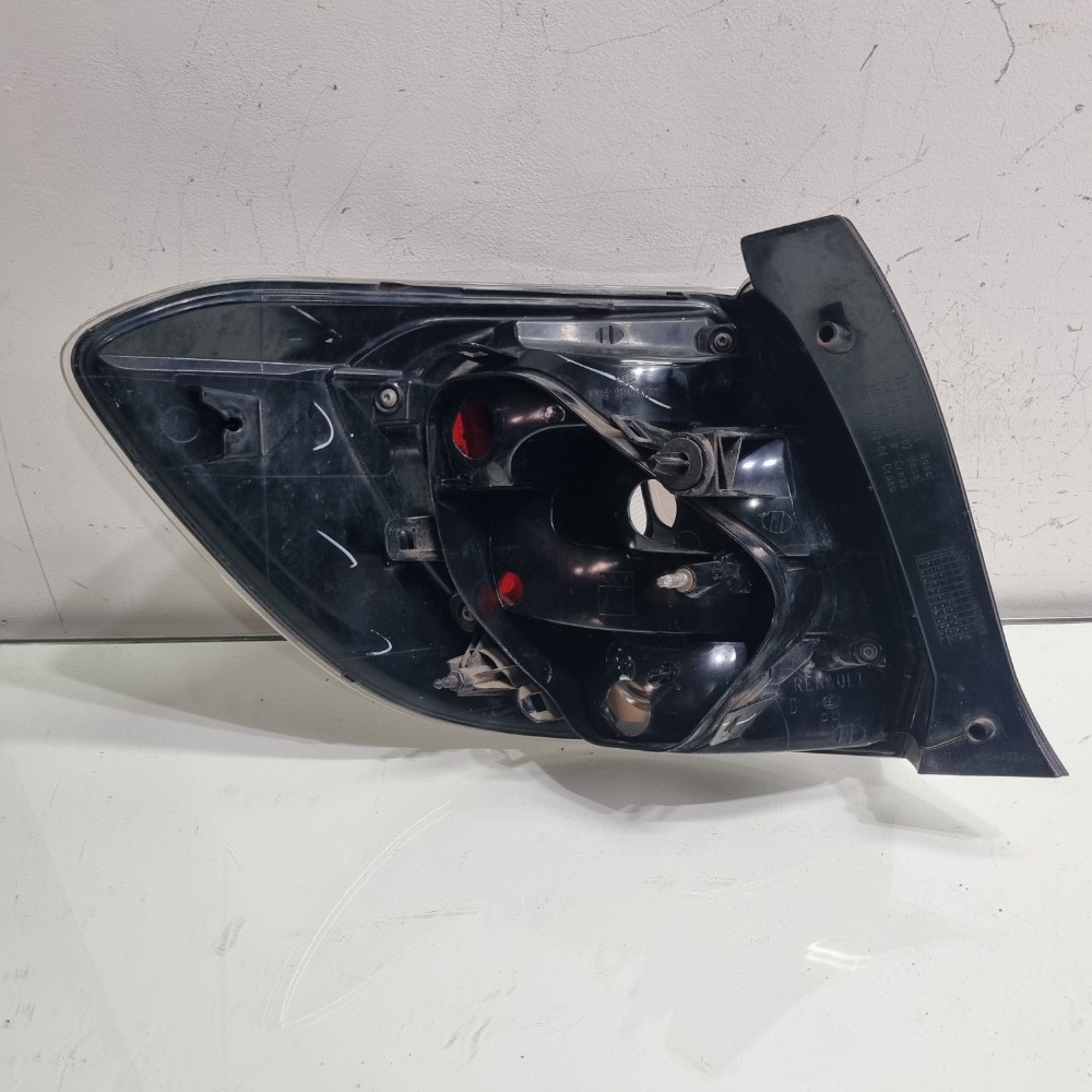Lanterna Do Lado Direito Sandero Stepway Modelos 2016/2019 Direito/passageiro 4