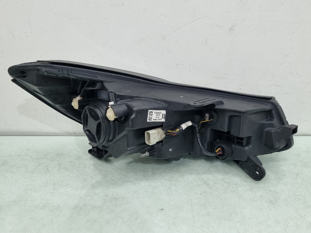 Farol Esquerdo Com Led Chevrolet Tracker 2017/2019 Recup 7