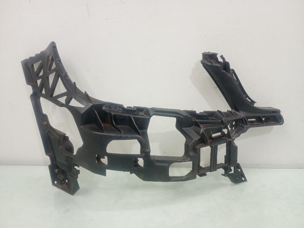 Guia Do Farol Direito Mercedes C200 C180 2014/2018 Usado 1