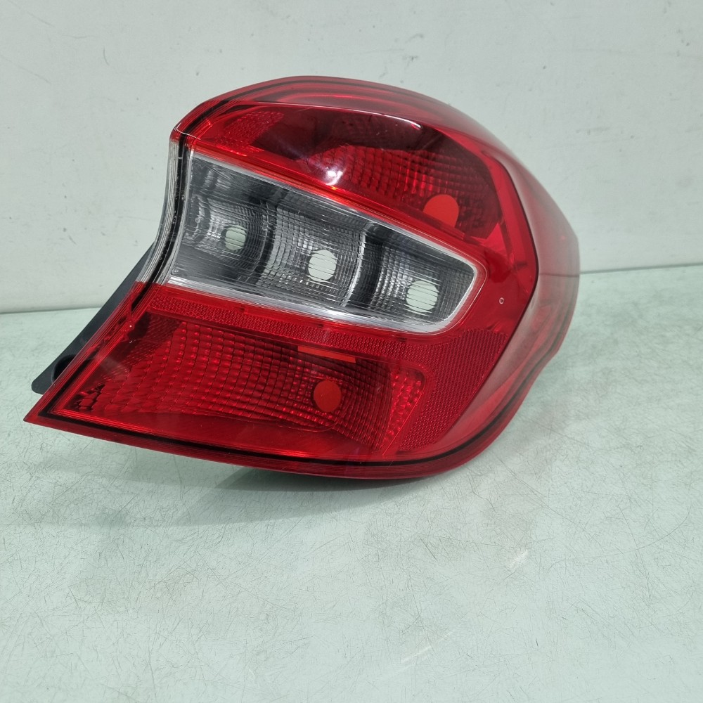 Lanterna Lado Direito Do Ford Ka Hatch 2015/2018 Recuperado. 1