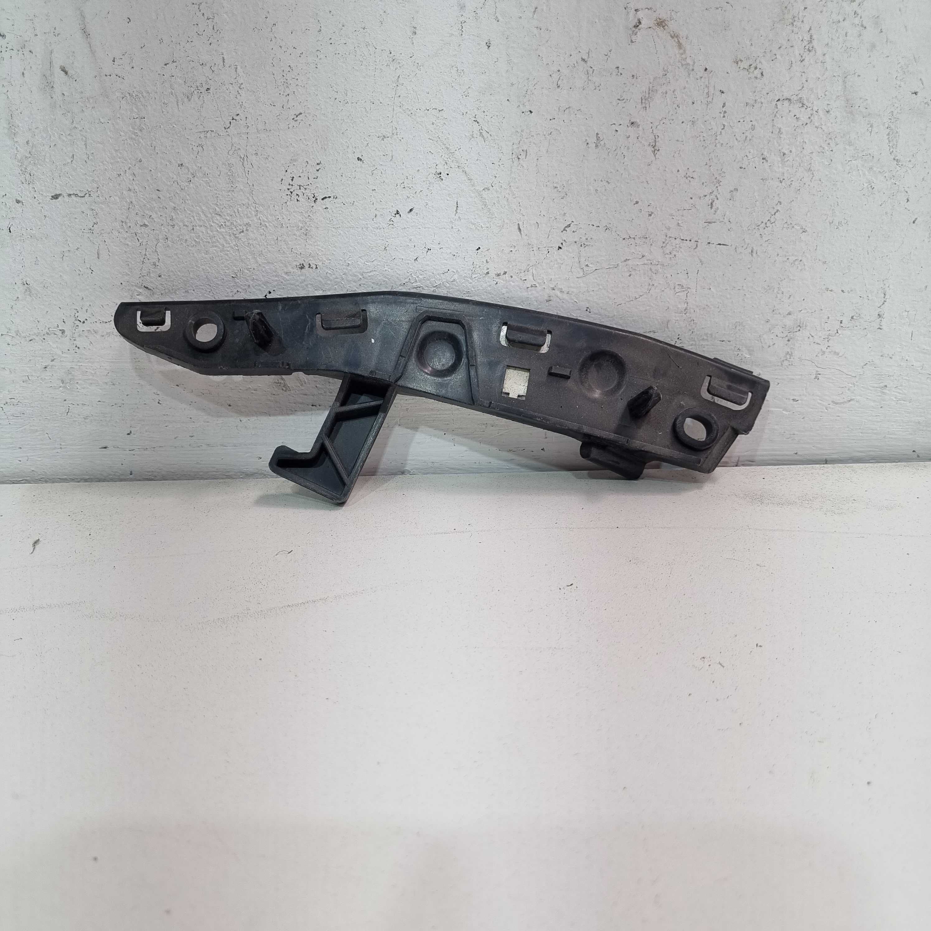 Guia Direita Do Parachoque Dianteiro Citroën C3 2013/2019 4