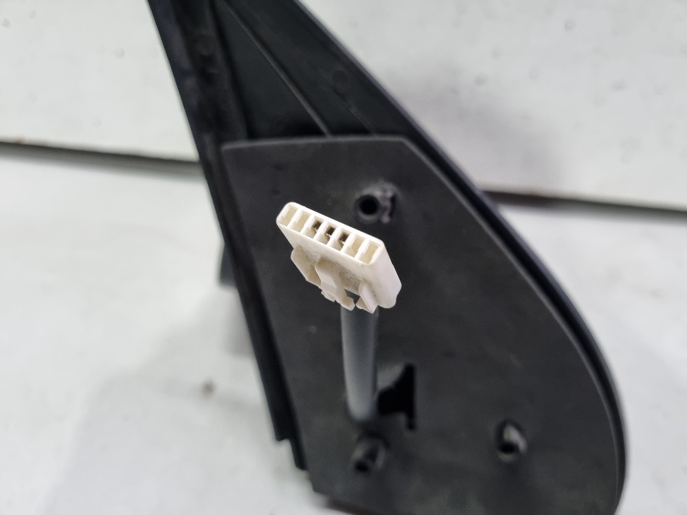 Retrovisor Esquerdo Fiat Palio 4 Portas 2005/2008 Seminovo. 5