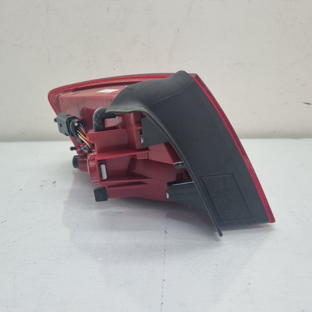 Lanterna Do Lado Direito Audi A5 Modelos 2009/2010/2011 4