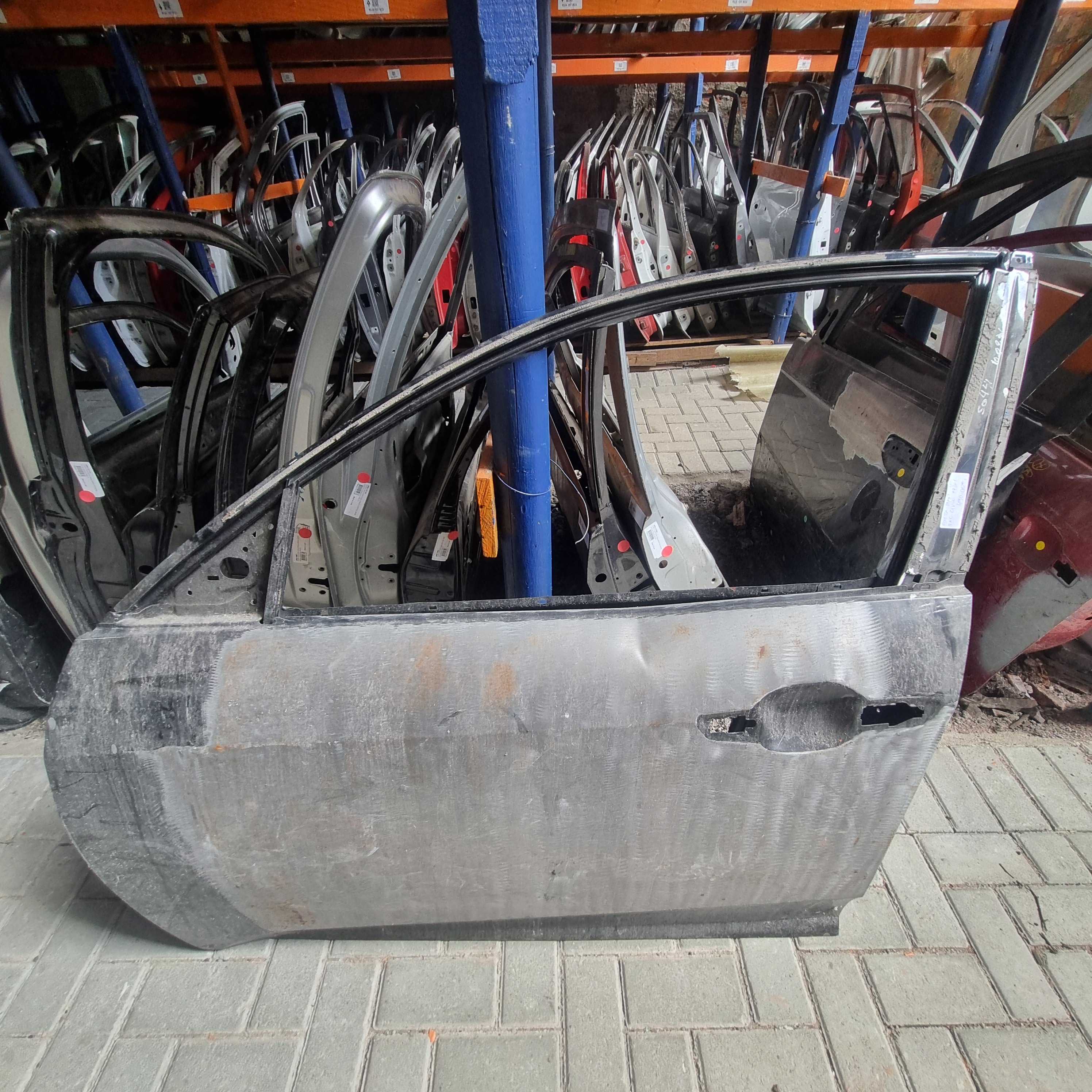 Porta Dianteira Esquerda Recuperada Honda Civic 2017 / 2021. Dianteira Esquerdo Preto 1