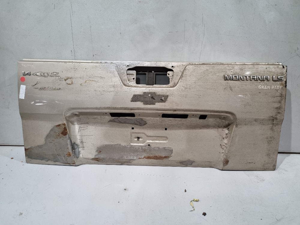 Tampa Traseira Chevrolet Montana 2013/2021 Recuperada Ori 1