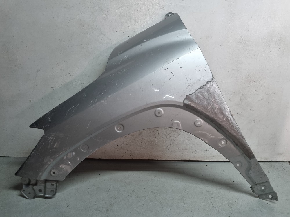 Paralama Esquerdo Toyota Corolla Cross Modelos 2021/2025
