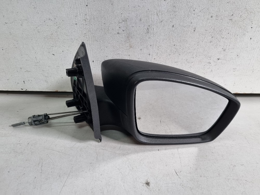 Retrovisor Direito Manual Volkswagen Saveiro 2013/2017 Usado 1