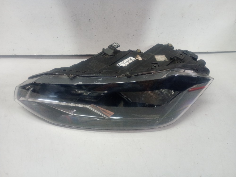 Farol Do Lado Esquerdo Volkswagen Polo 2017/2022 Esquerdo/motorista 1