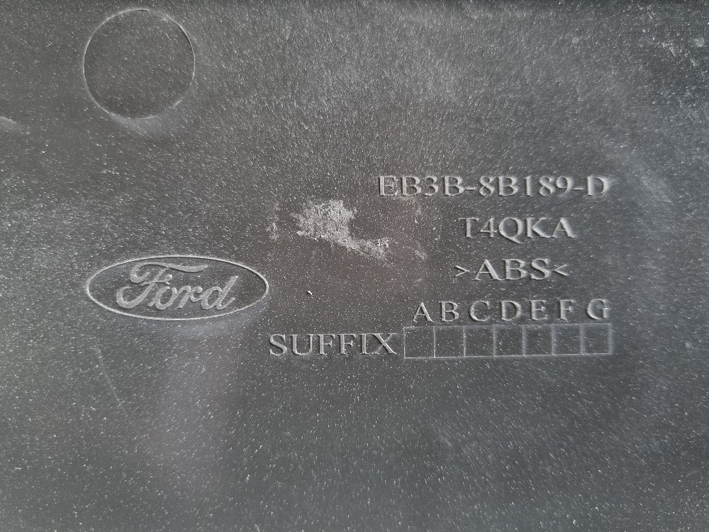 Moldura Da Grade Ford Ranger 2017/2019 Original Nova 5