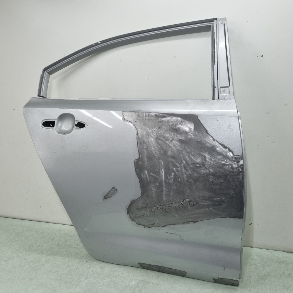 Porta Traseira Lado Direito Toyota Corolla 2021 À 2023 2