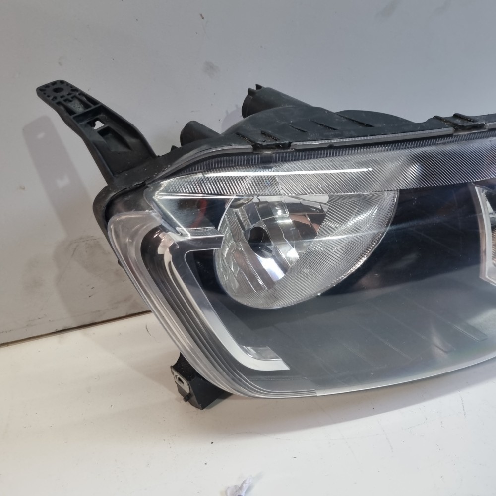 Farol Do Lado Direito Renault Kwid Modelos 2017/2022 Direito/passageiro 2