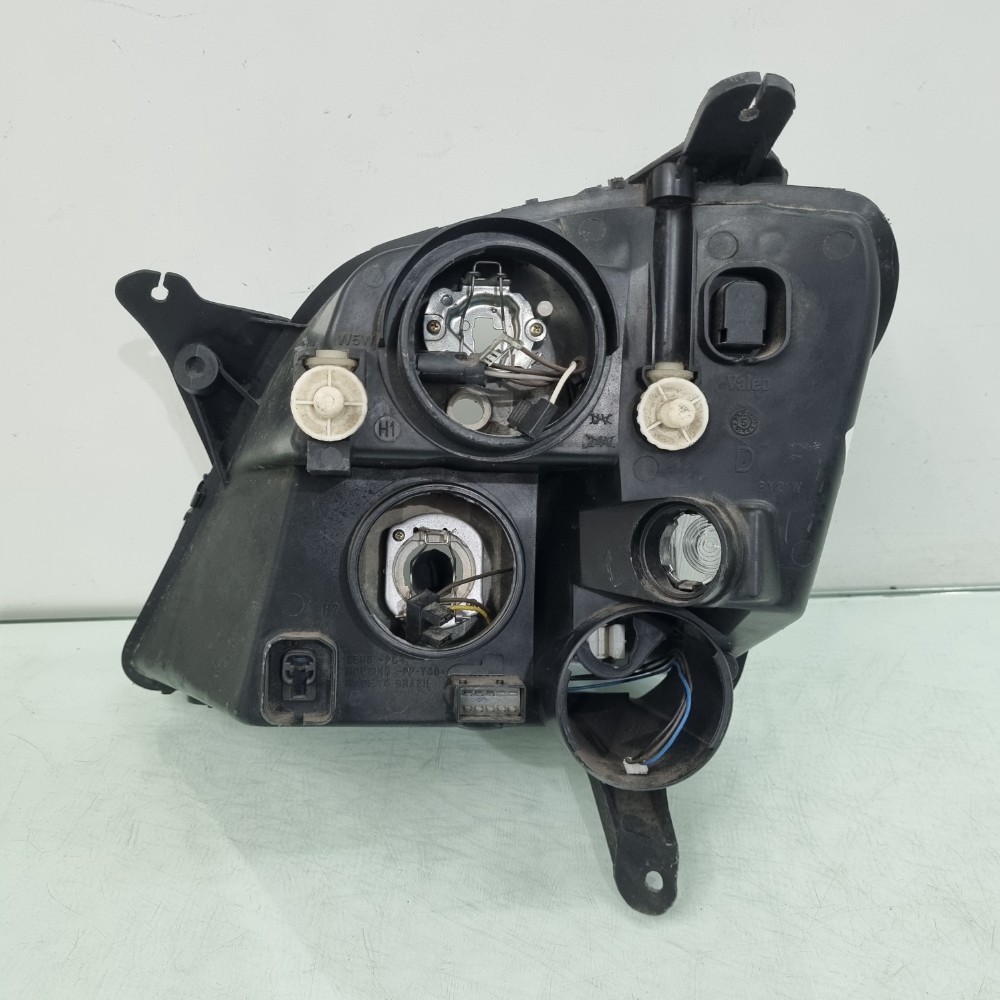 Farol Direito Máscara Cinza Chevrolet Meriva 2003/2021 Recup Direito/passageiro 4