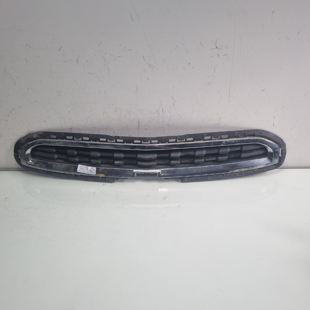 Grade Dianteira Superior Chevrolet Spin 2012–2016 1