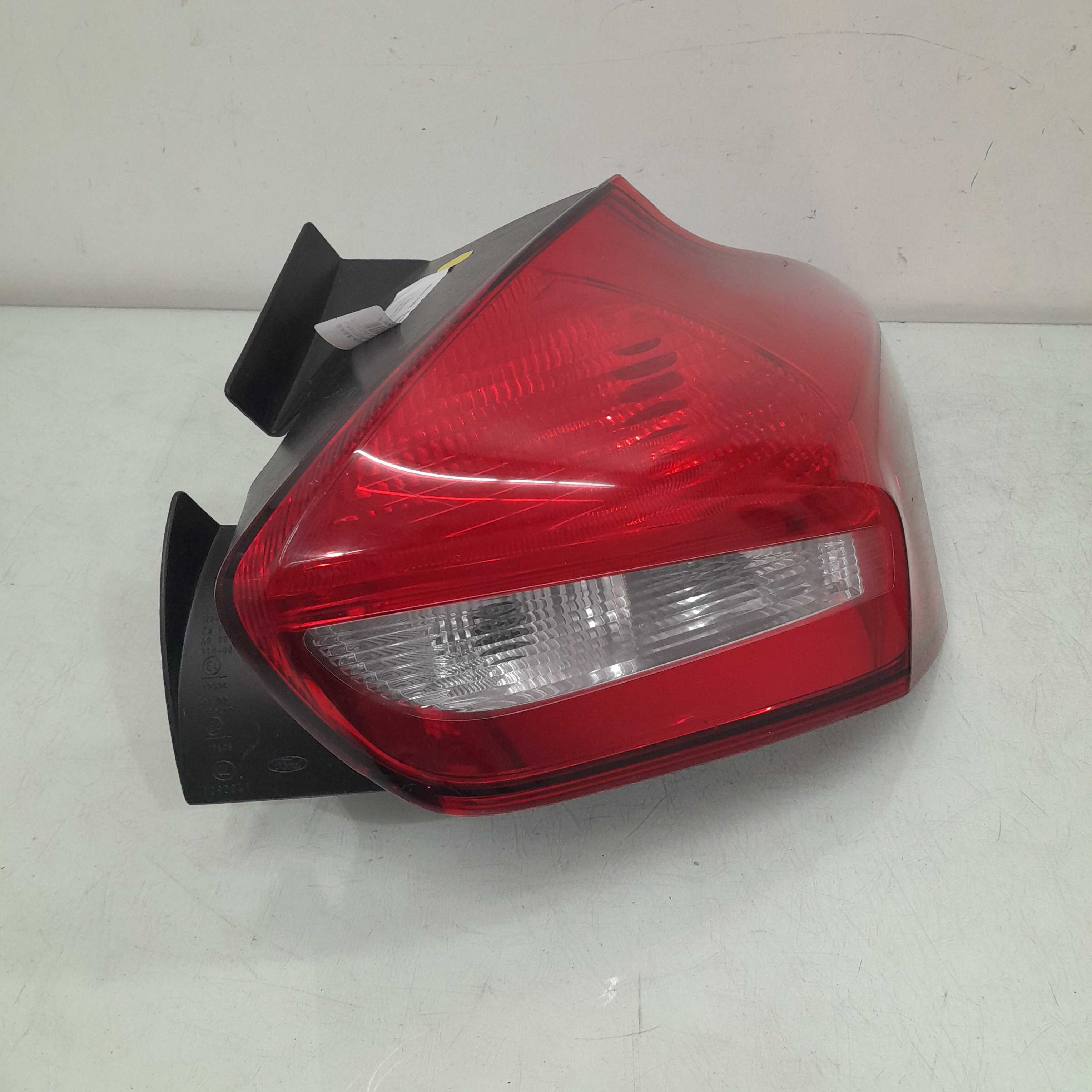Lanterna Direita Recuper Ford Focus Hatch 2017/2019 Original 2