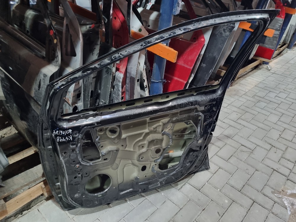 Nissan Versa Porta Dianteira Direita 2020/2025 Recuperado 2