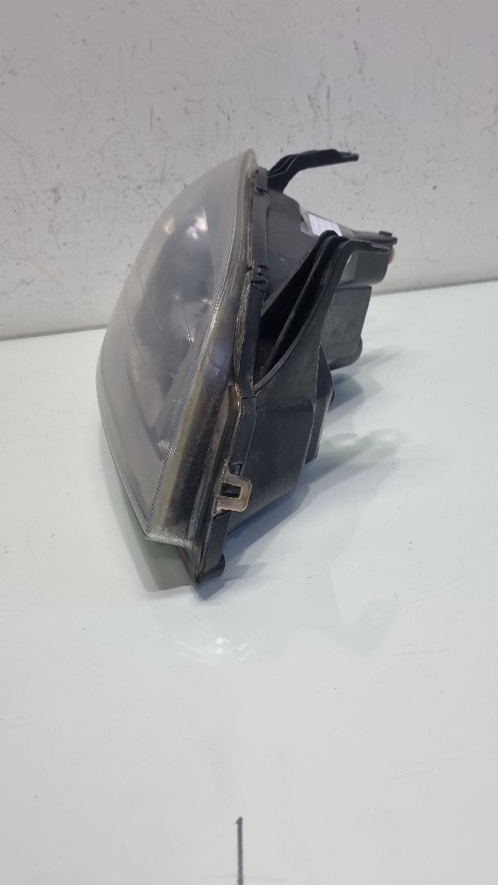 Farol lado direito cromado Chevrolet  Celta modelo 2006/2012 4