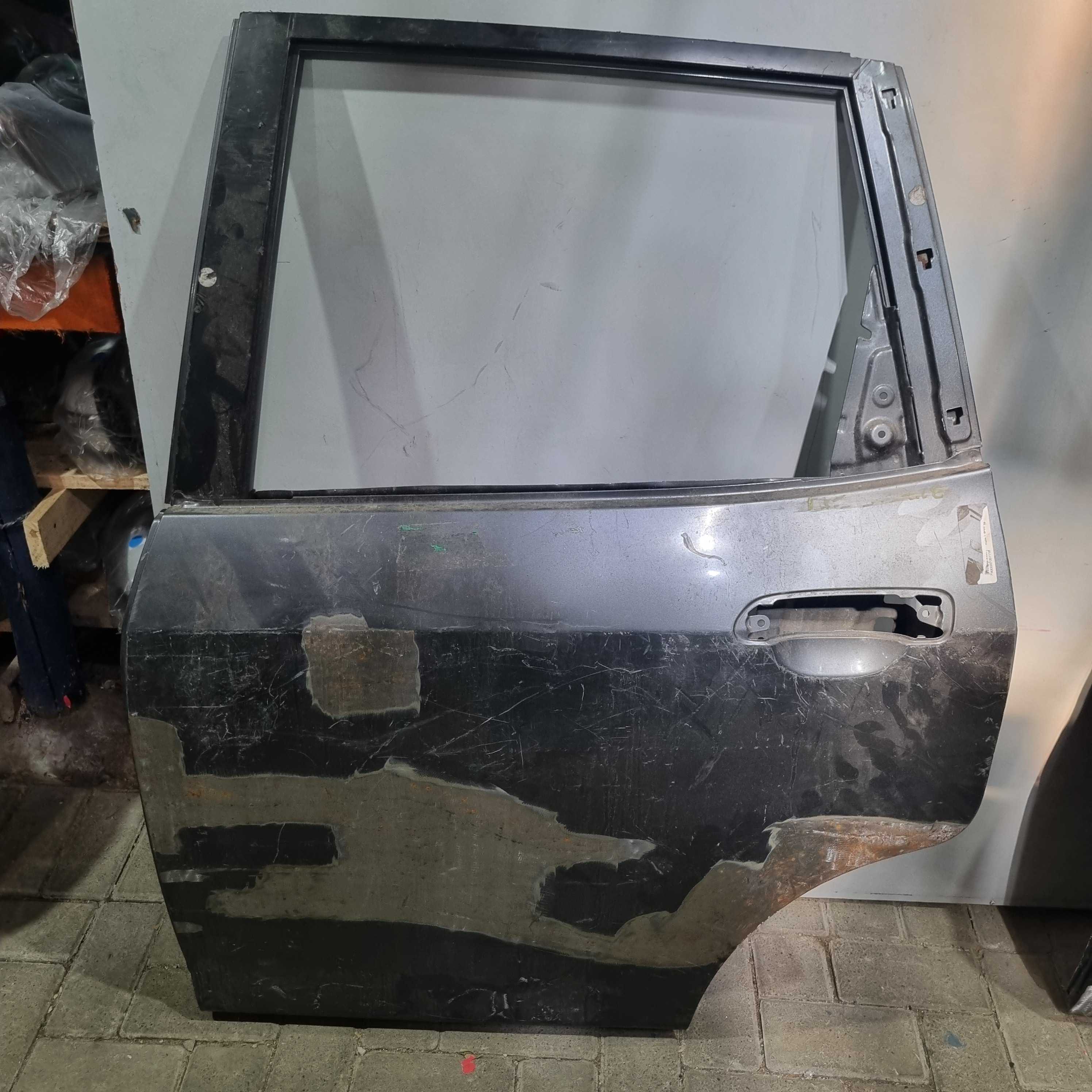 Porta traseira Recuperada Honda fit 2004/2008 1