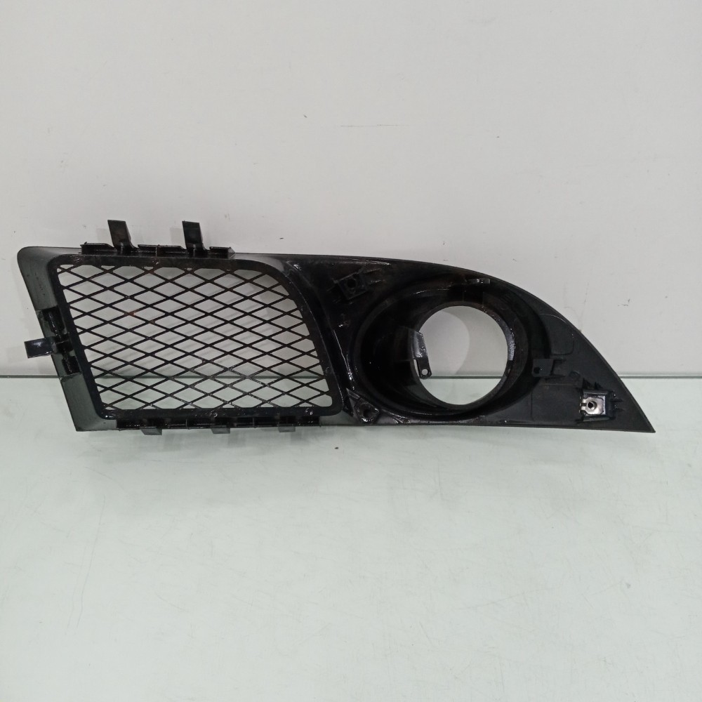 Moldura Esquerda Do Cibié Fiat Doblo 2010 À 2016 Recuperado 2