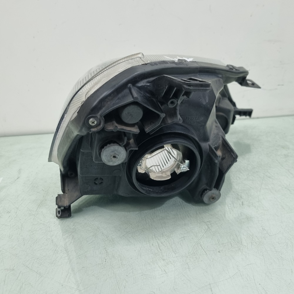 Farol Lado  Esquerdo  Toyota Etios 2015/2019 Esquerdo/motorista 4