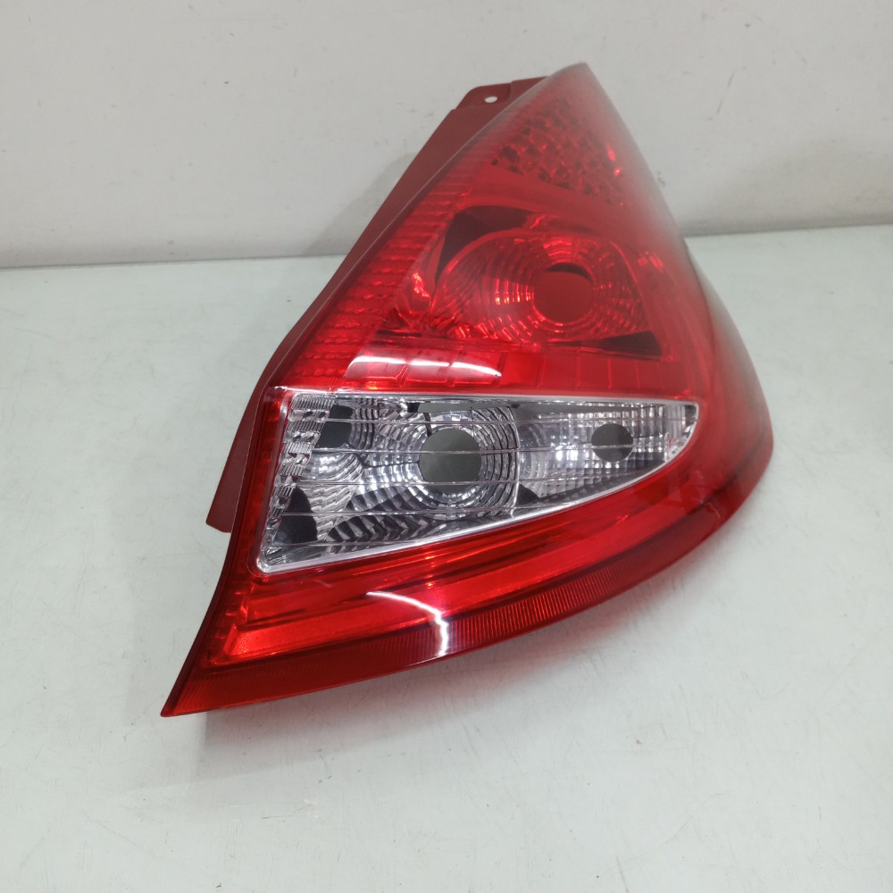 Lanterna Direita Ford New  Fiesta Hatch 2010 / 2012 2