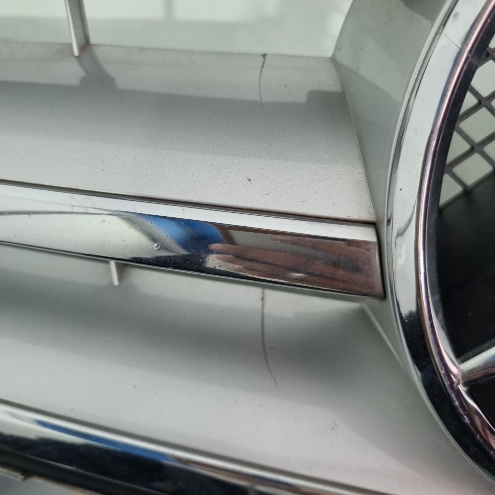 Grade Superior Frontal Mercedes Benz C180/c200 2008/2012 Prata 5