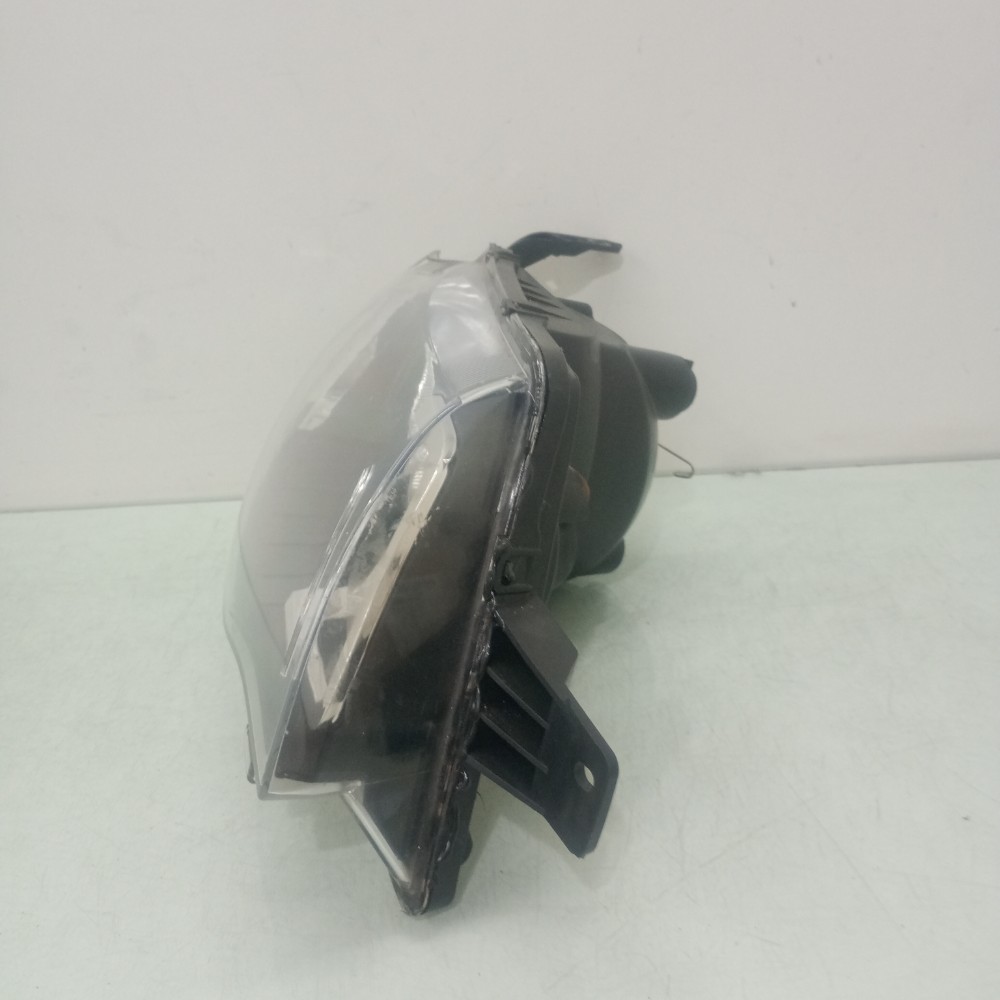 Farol Direito  Máscara  Negra Renault  Kwid 2017/2019 Direito/passageiro 2