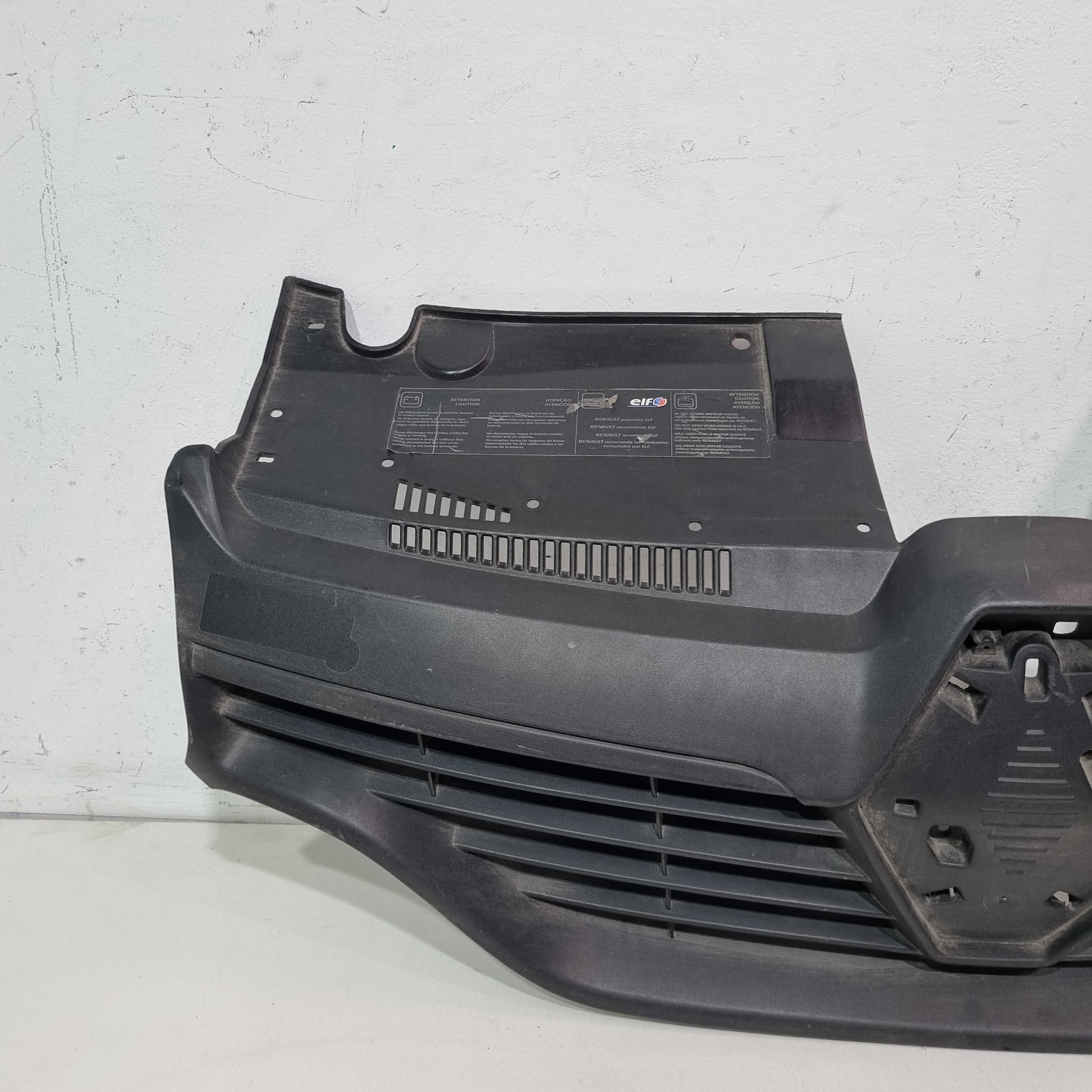 Grade Superior Dianteira Renault Sandero Modelo 2015/2019 Preto 3