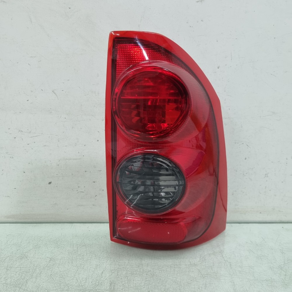 Lanterna Direita Chevrolet Montana 2003/2012 Direito/passageiro 1