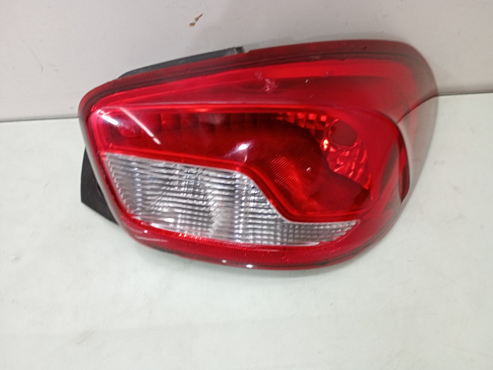 Lanterna Direita Kwid 2017 A 2020 Original
