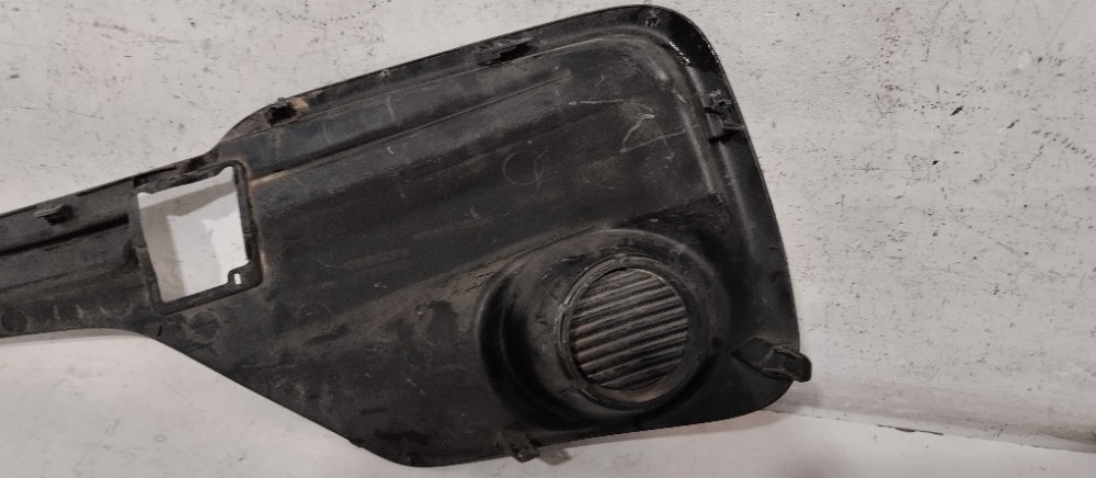 Moldura Do Milha Direito Toyota Etios 2017 Recuperado 3