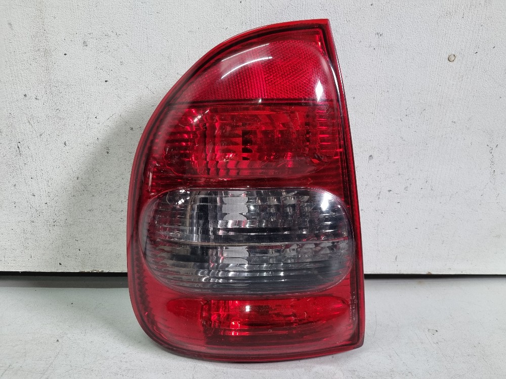 Lanterna Esquerda Chevrolet Corsa 2001/2010 Usada Recuperada 1