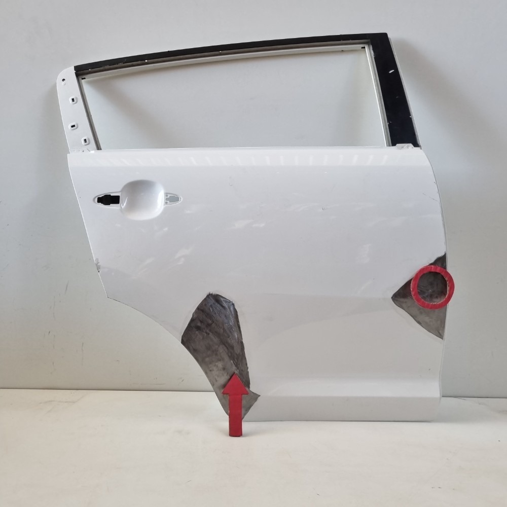 Porta Traseira Esquerda Kia Sportage 2013/2014/2015/2016 Traseira Direito Branco
