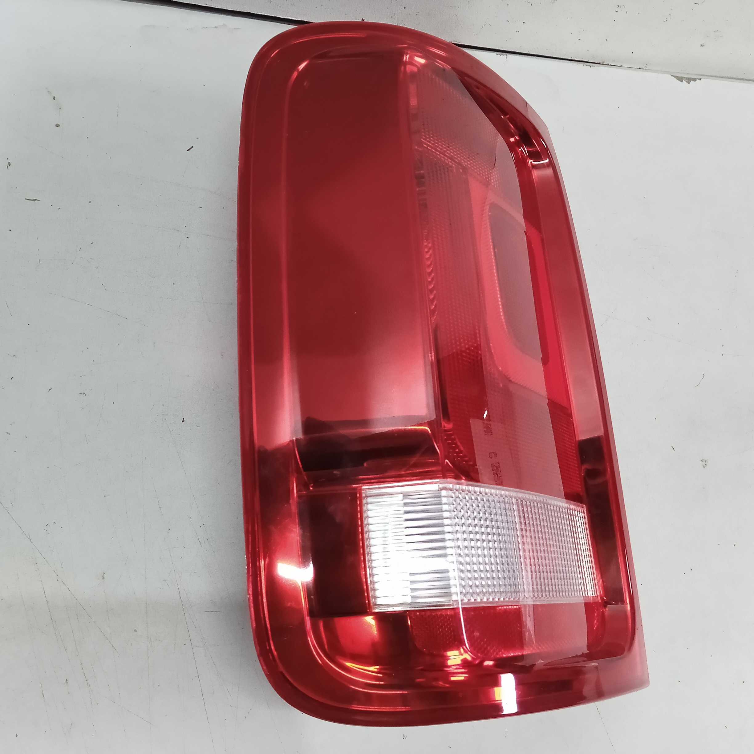Lanterna Esquerda Marca Fitan Vw Amarok Ano 2012/2017 Rec 2
