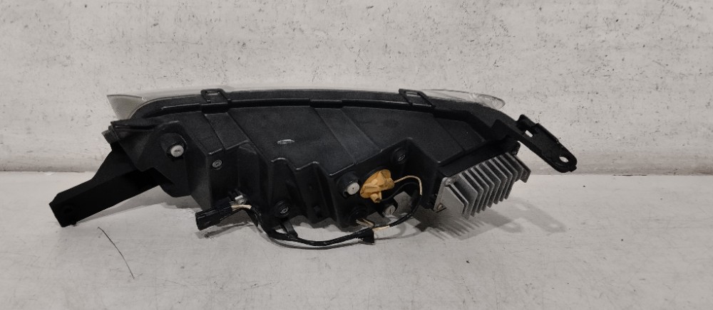 Farol Direito Superior Kwid 2022/2025 2