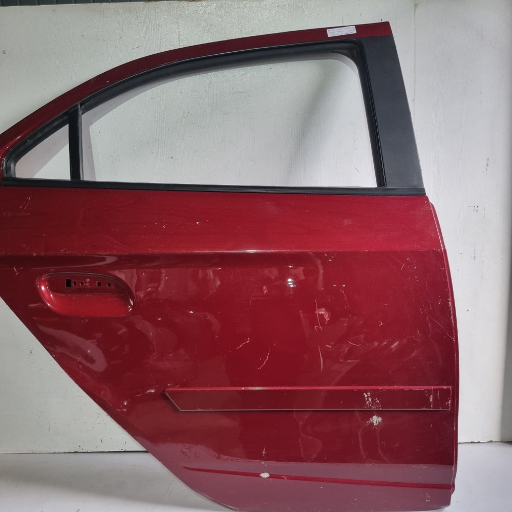 Porta Traseira Direita Chevrolet Prisma/onix 2013/2019 Traseira Direito 2