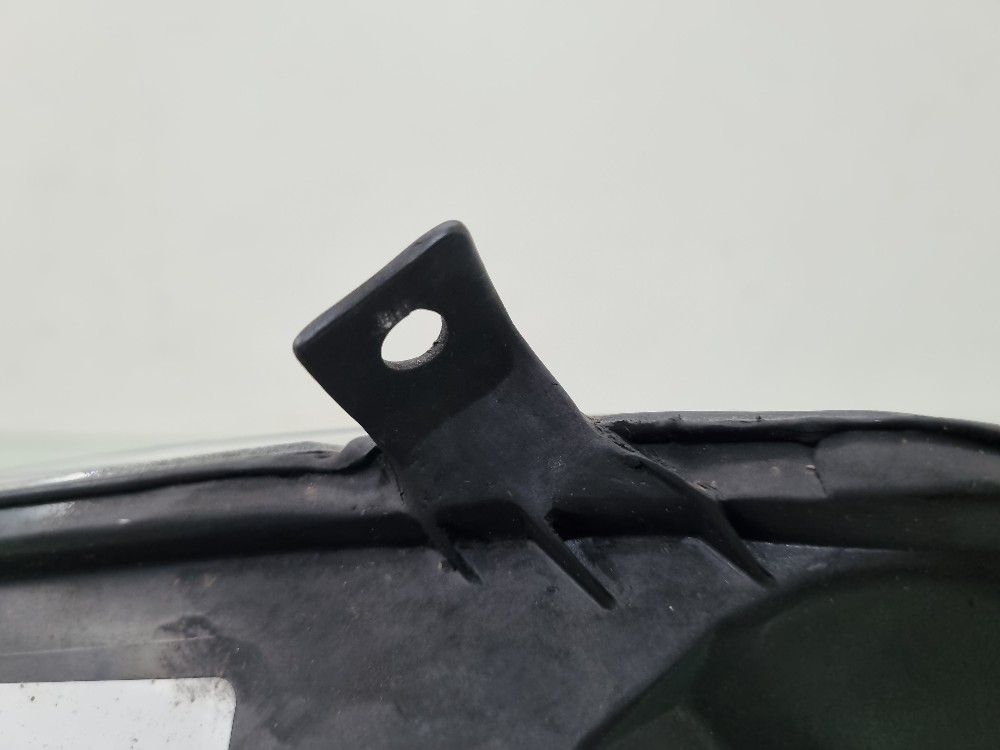 Farol De Milha Direito Volkswagen Saveiro Robust 2017/2022 7