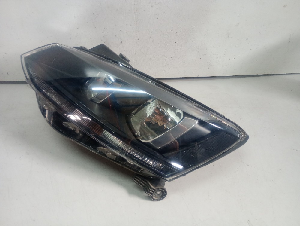 Farol Mascara Negra Do Lado Esquerdo Vw Cross Fox 2016/2020 Esquerdo/motorista 3