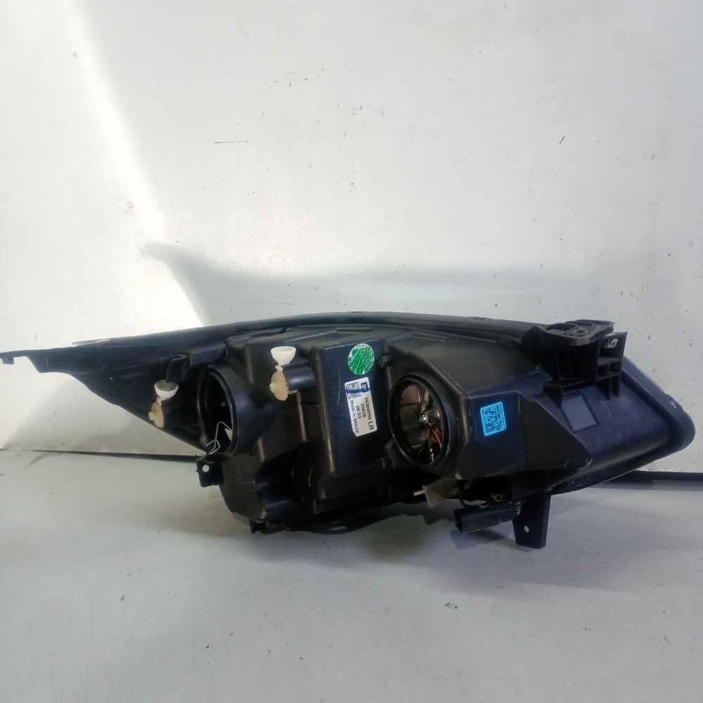 Farol Esquerdo C.globo Onix Turbo 2020/2024 Usado Recuperado Esquerdo/motorista 4