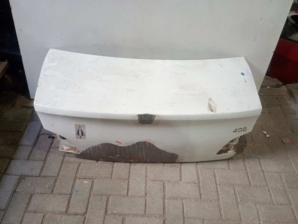 Tampa Traseira Peugeot 408 2010/2013 Recuperada Original