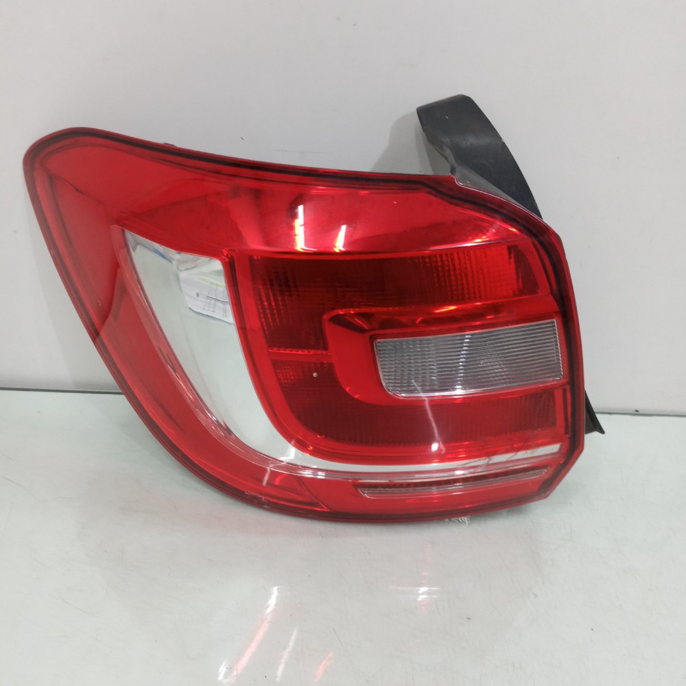 Lanterna Lado Esquerdo Renault Sandero 2015/2019 Recuperado. Esquerdo/motorista 1