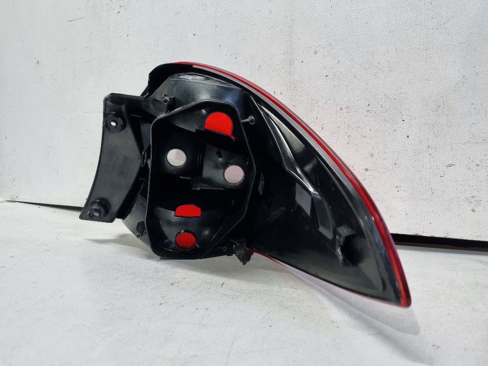 Lanterna Esquerda Fumê Ford Ka Sedan 2015/2018 Recuperado 4