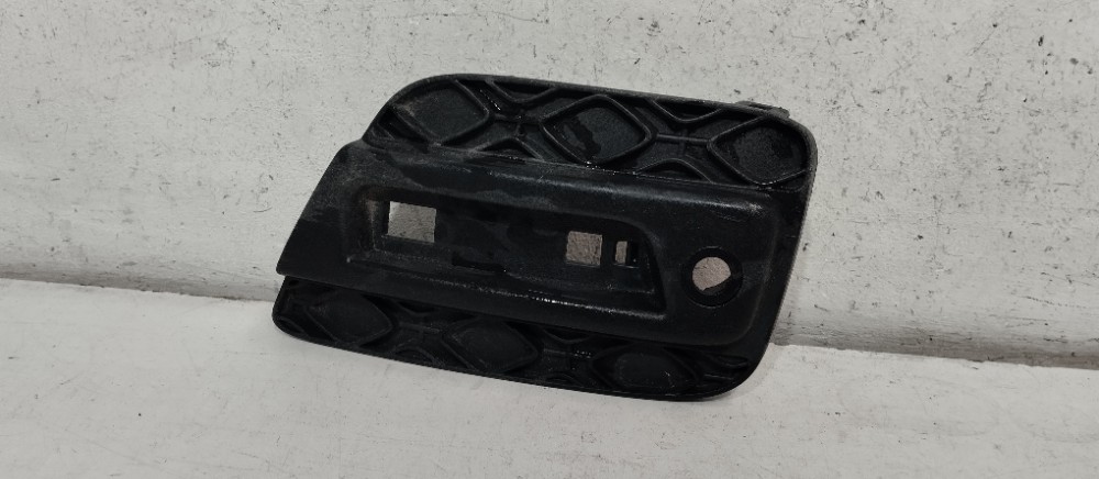 Moldura Parachoque Traseiro Esq. Sandero 2013/2018 Usado. 3
