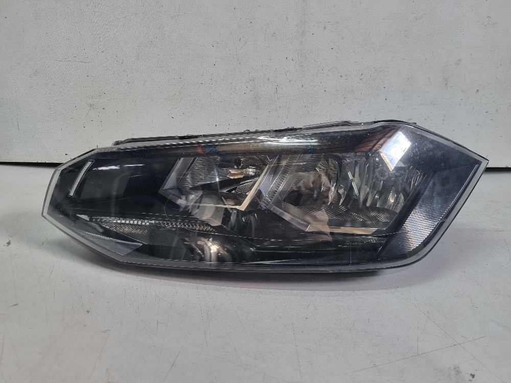 Farol Esquerdo Volkswagen Polo 2017/2021 Esquerdo/motorista 1