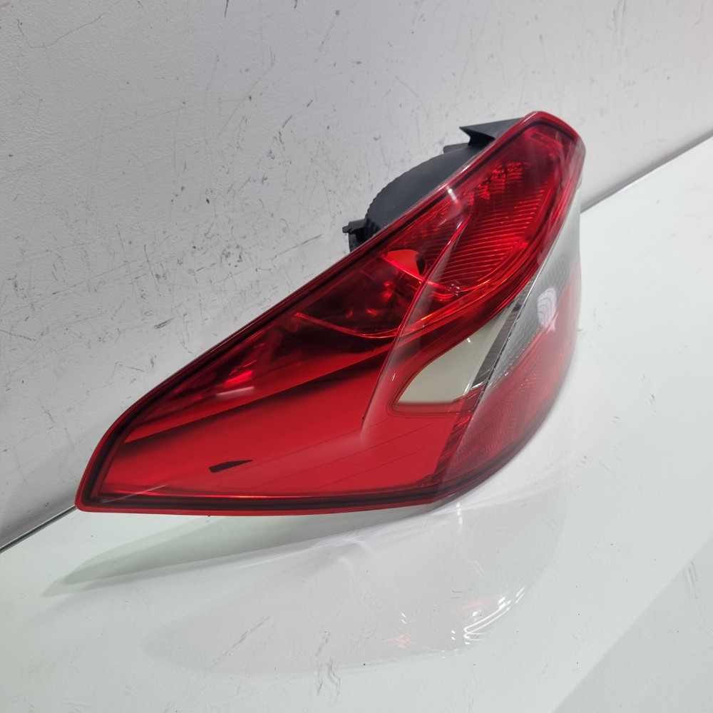 Lanterna Fumê Do Lado Esquerdo Ford Ka Sedan 2018/2022 Esquerdo/motorista 3