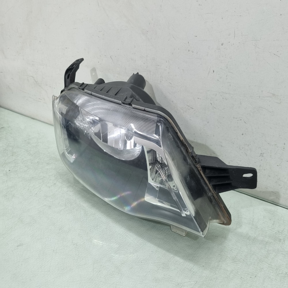 Farol Direito Máscara Negra Renault Kwid Modelos 2017/2022 Direito/passageiro 2