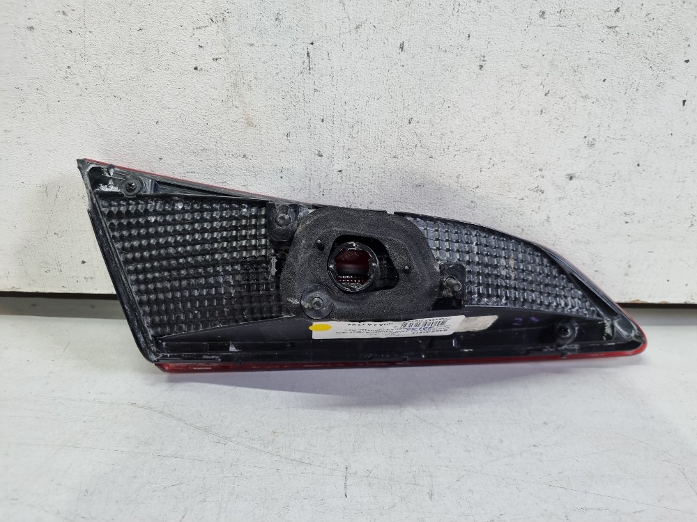 Lant.dir. Tampa Trás. Hyundai Hb20 Sedan 2020/2022 Seminovo. 3