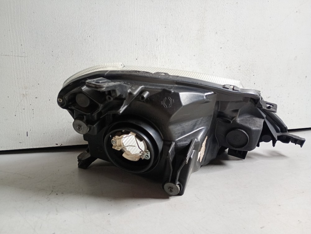 Farol Esquerdo Toyota Etios Cross Recuperado 2016/2019 5