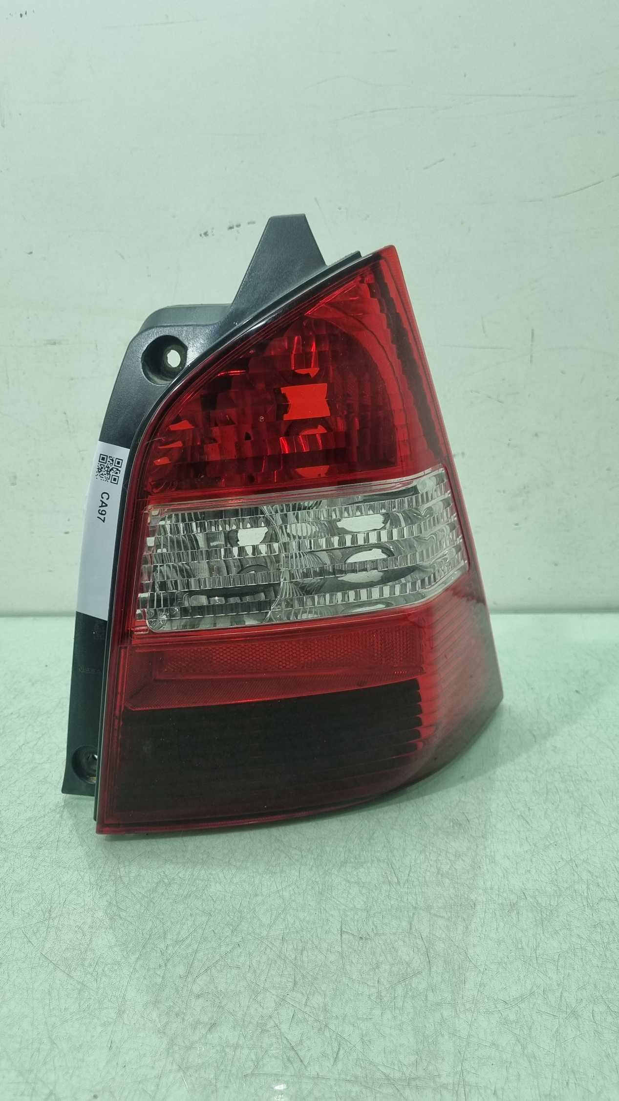 Lanterna Lado Direito Nissan Livina Modelo 2010/2015 Direito/passageiro 1