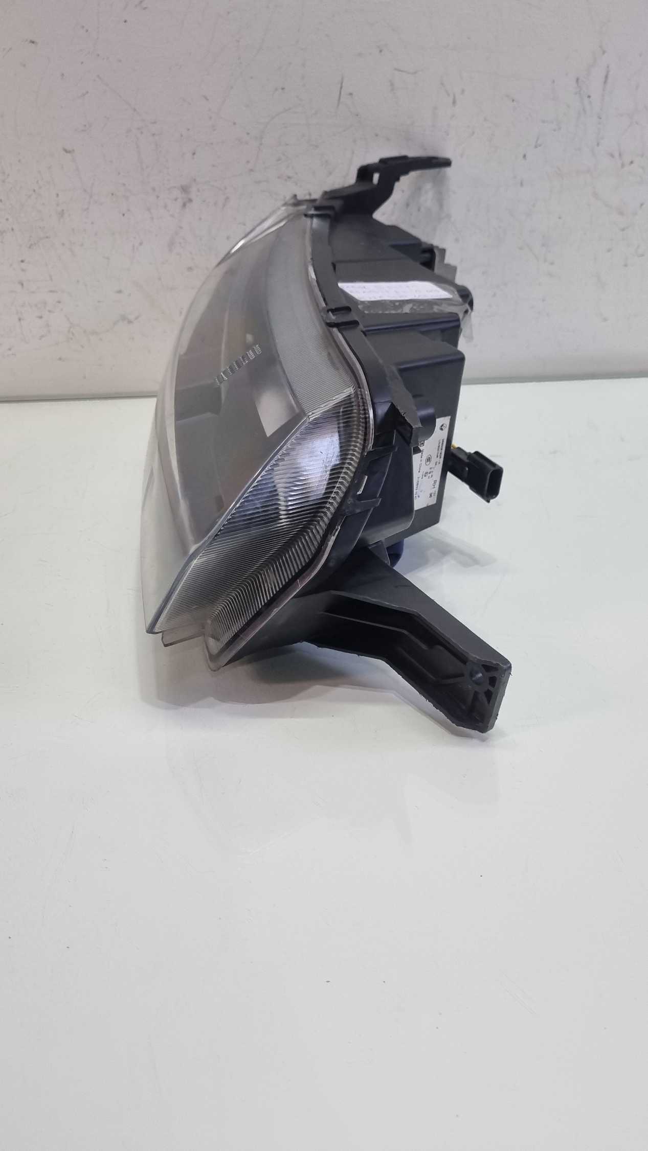 Farol lado direito Led Renault Kwid modelo 2022/2024 3